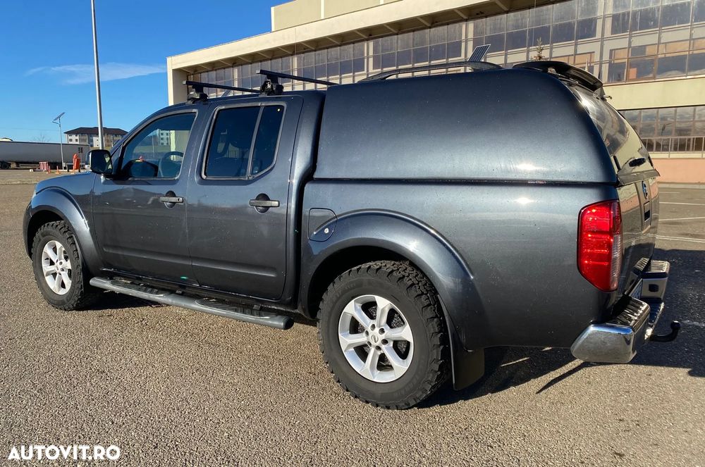Nissan Navara 2.5 dCi DPF 4X4 Double Cab LE Plus - 4
