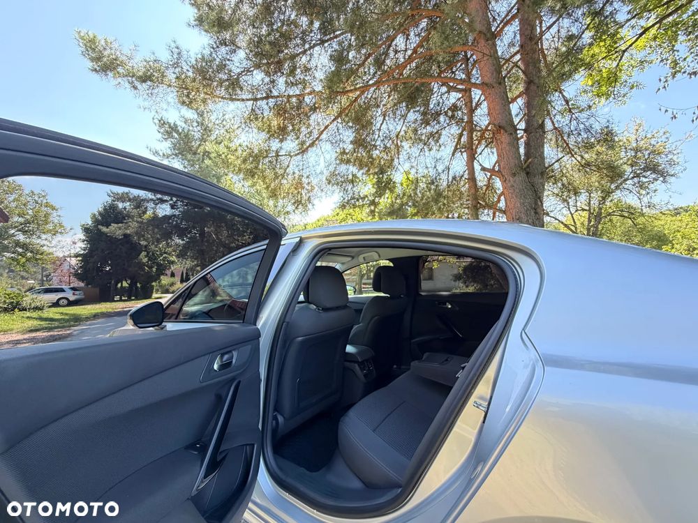 Peugeot 508 1.6 T Allure - 18