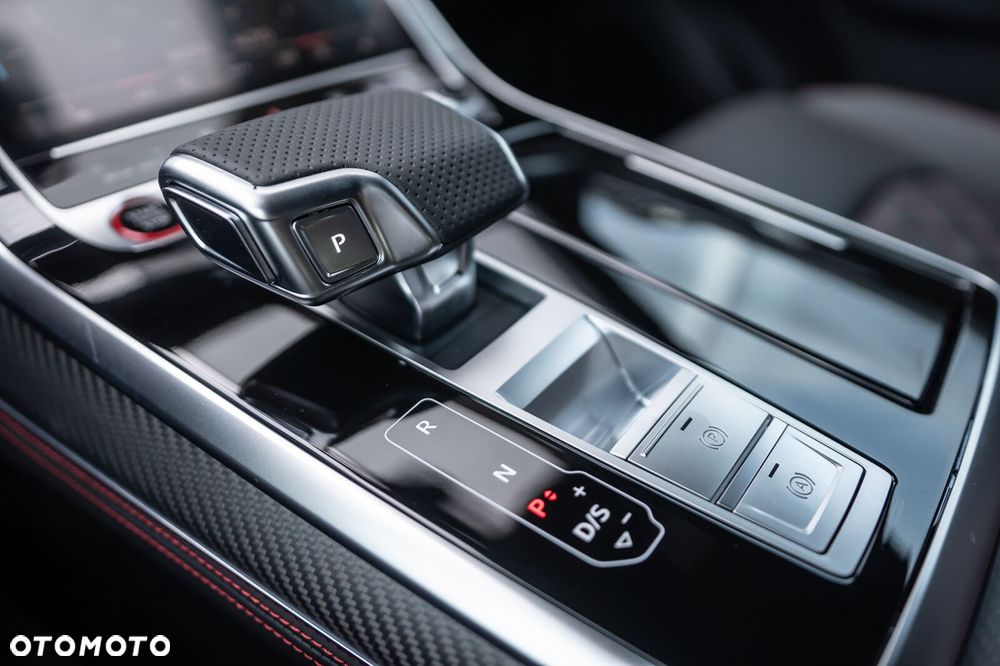 Audi SQ8 - 16