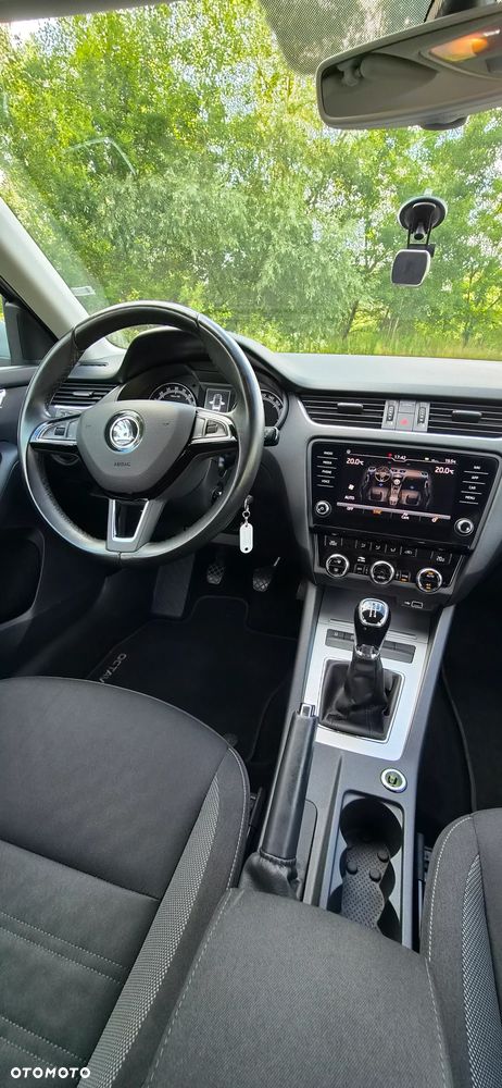 Skoda Octavia 1.6 TDI SCR Ambition - 12