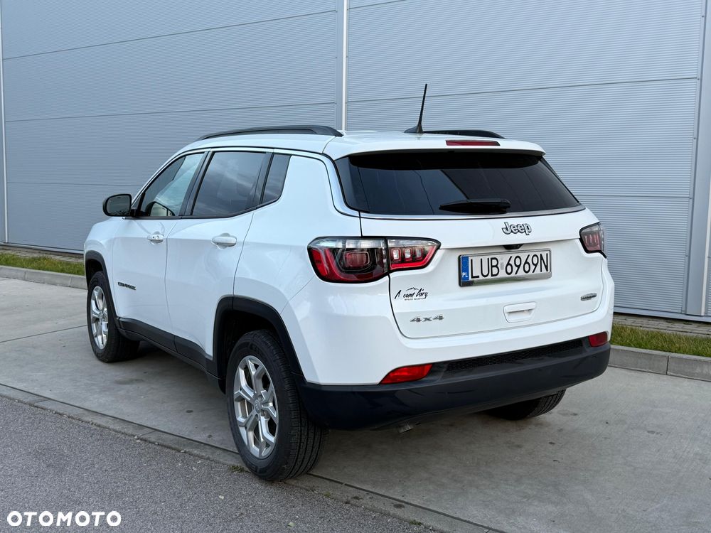 Jeep Compass - 14