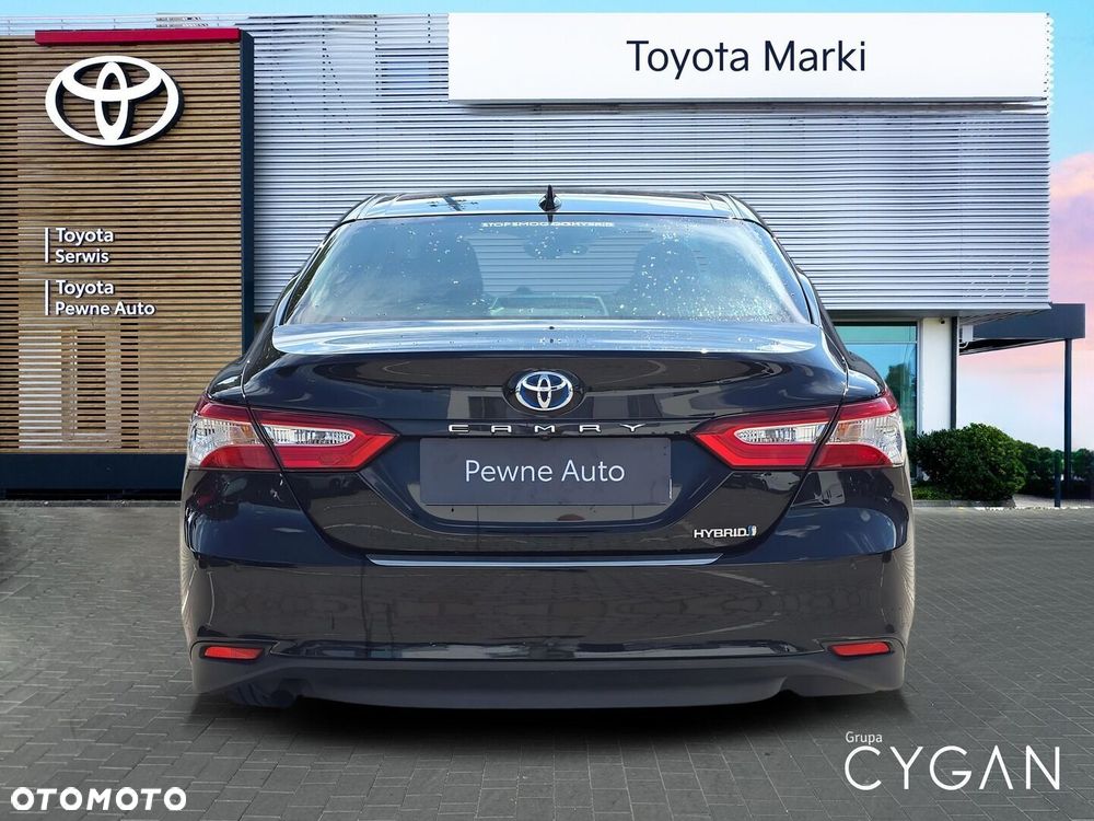 Toyota Camry 2.5 Hybrid Comfort CVT - 4