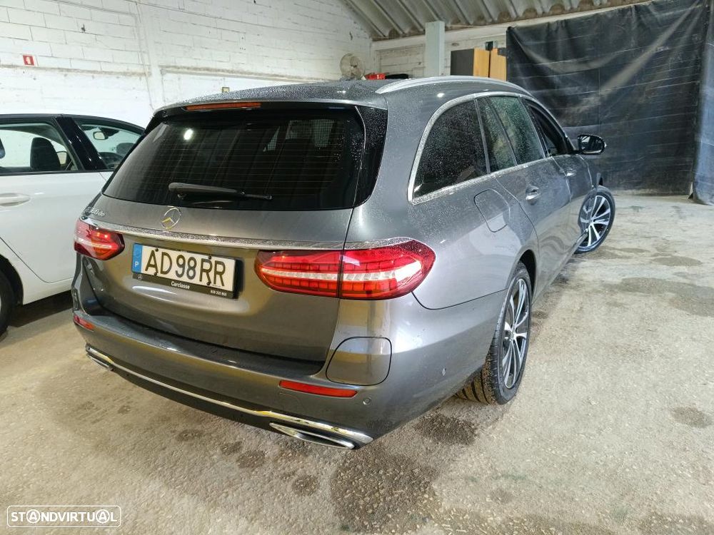 Mercedes-Benz E 300 de Avantgarde - 3