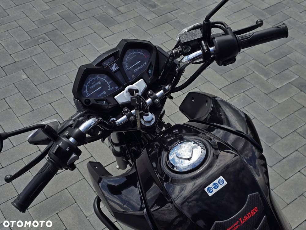 Honda CBF - 14