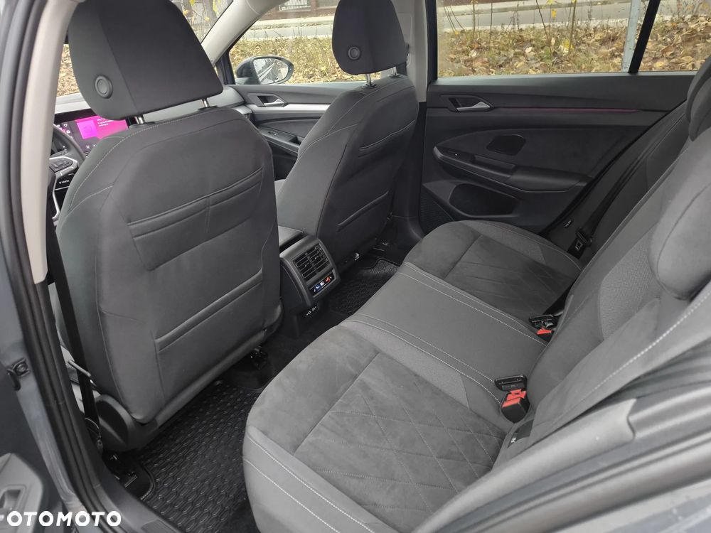 Volkswagen Golf 1.5 TSI ACT OPF Highline - 8