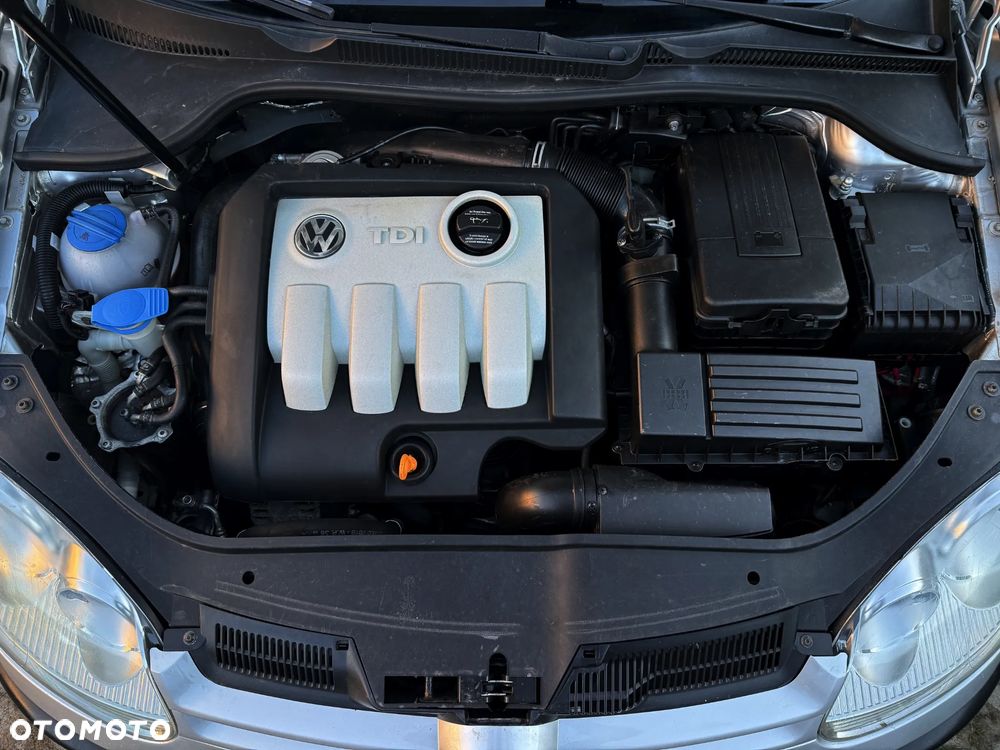 Volkswagen Golf V 1.9 TDI Trendline - 30