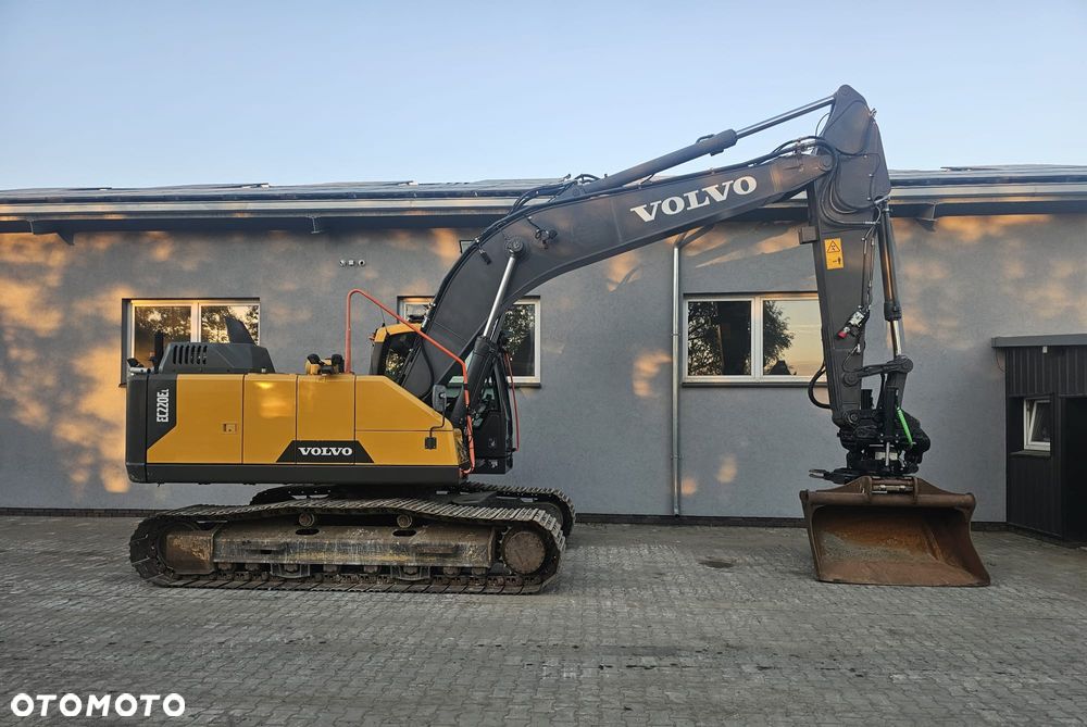 Volvo EC220EL - 2