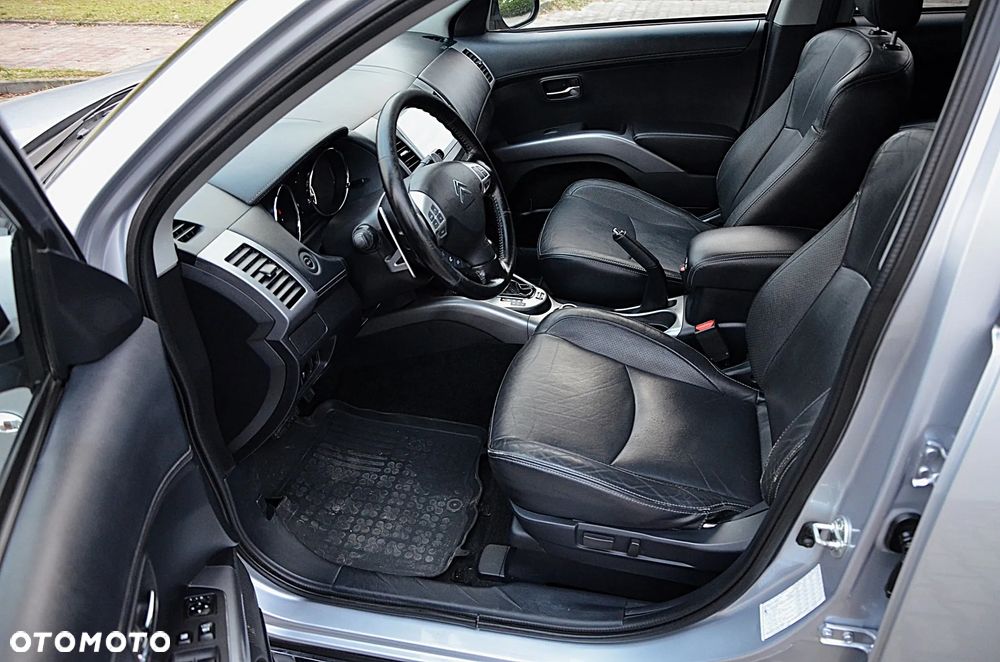 Citroën C-Crosser 2.2 HDi Exclusive DCS - 18