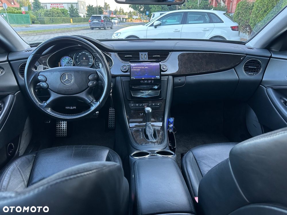 Mercedes-Benz CLS 63 AMG 7G-TRONIC - 33