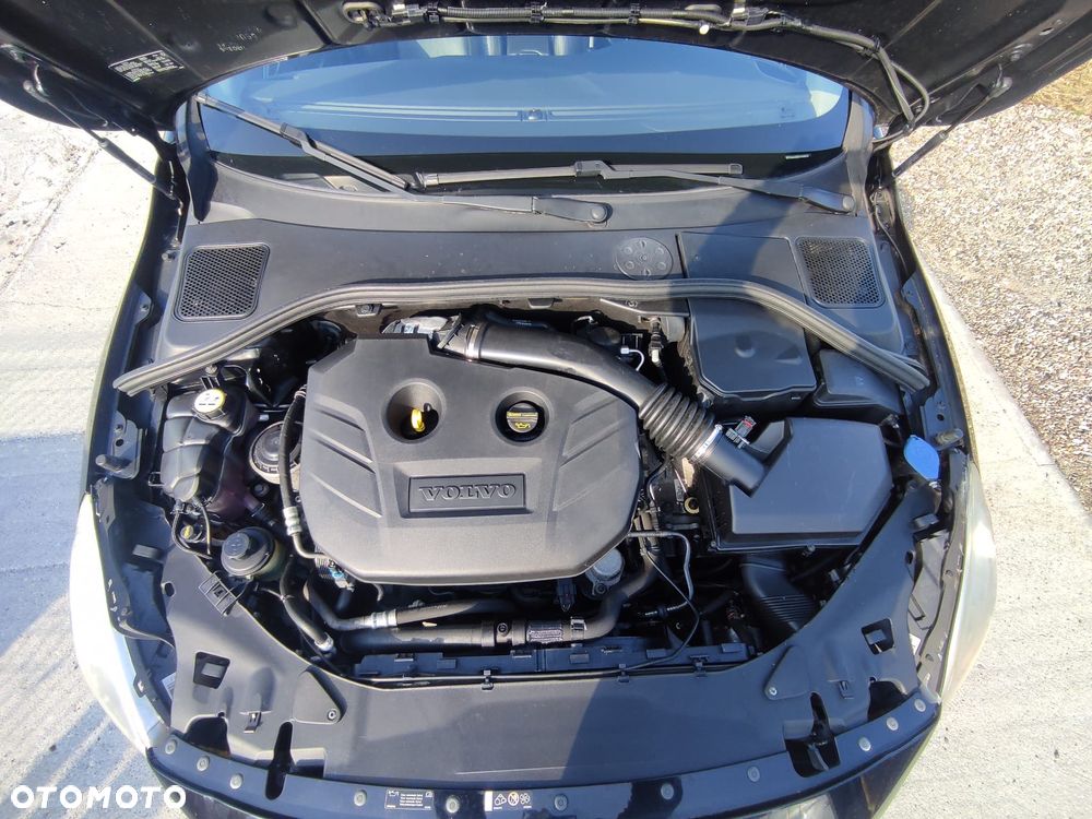 Volvo V60 - 17
