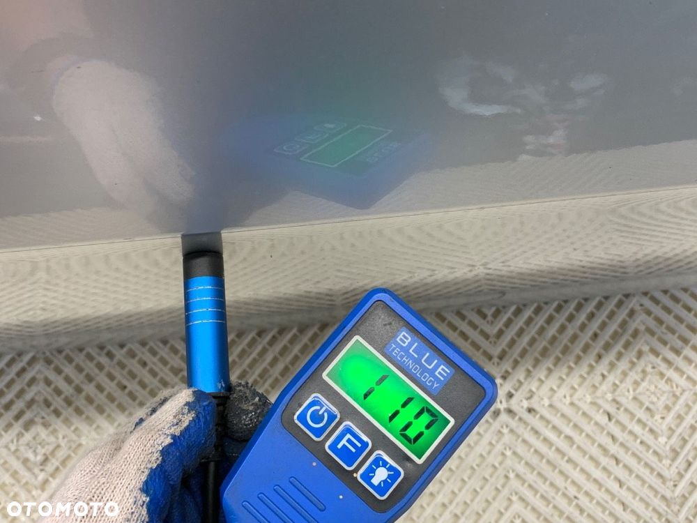 DRZWI PRAWY PRZÓD LA7W - 1080.00 PLN - VW GOLF VII Variant (BA5, BV5) 2013 - 2022 1.6 TDI 81 kW - 7