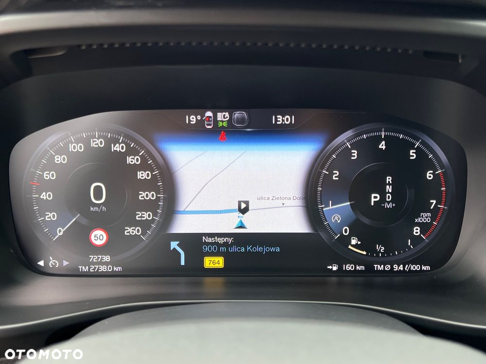 Volvo XC 40 - 24