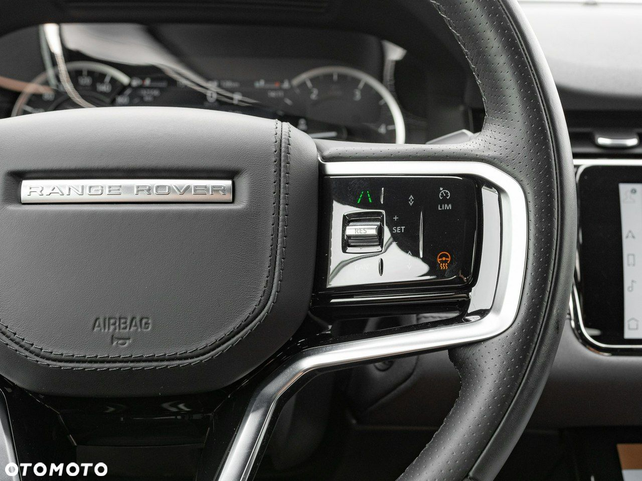 Land Rover Range Rover Evoque - 18