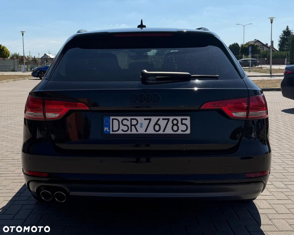 Audi A4 Avant 2.0 TDI S tronic - 4