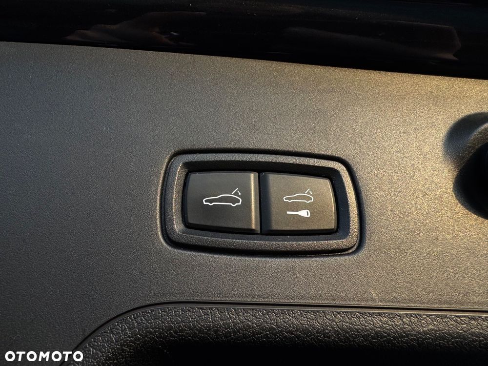 Porsche Panamera Turbo S Executive - 30