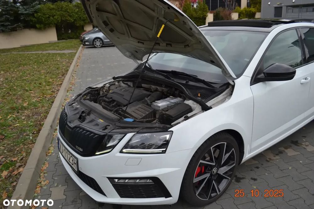Skoda Octavia 2.0 TSI RS Challenge 245 - 11