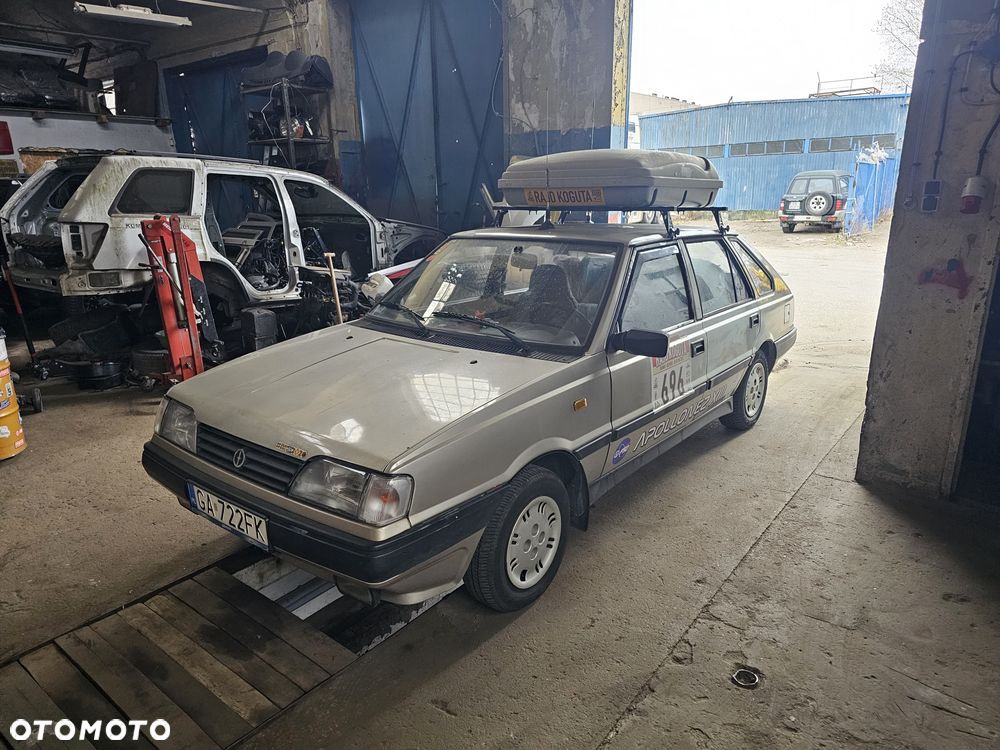 Polonez Caro - 1