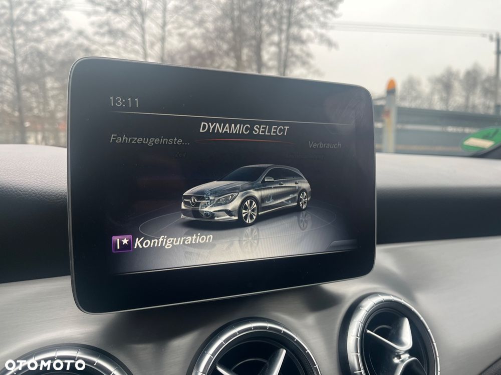 Mercedes-Benz CLA 180 Peak Edition - 12