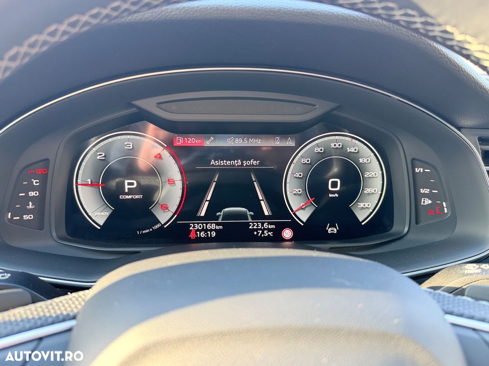 Audi Q7 50 TDI quattro Tiptronic S line - 29