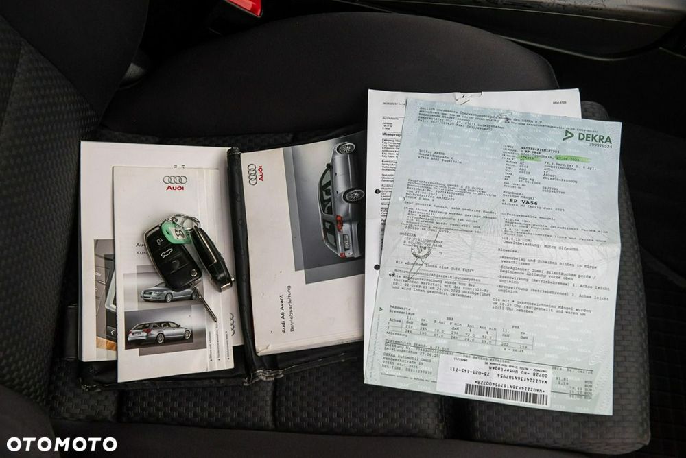Audi A6 Avant 2.4 - 25