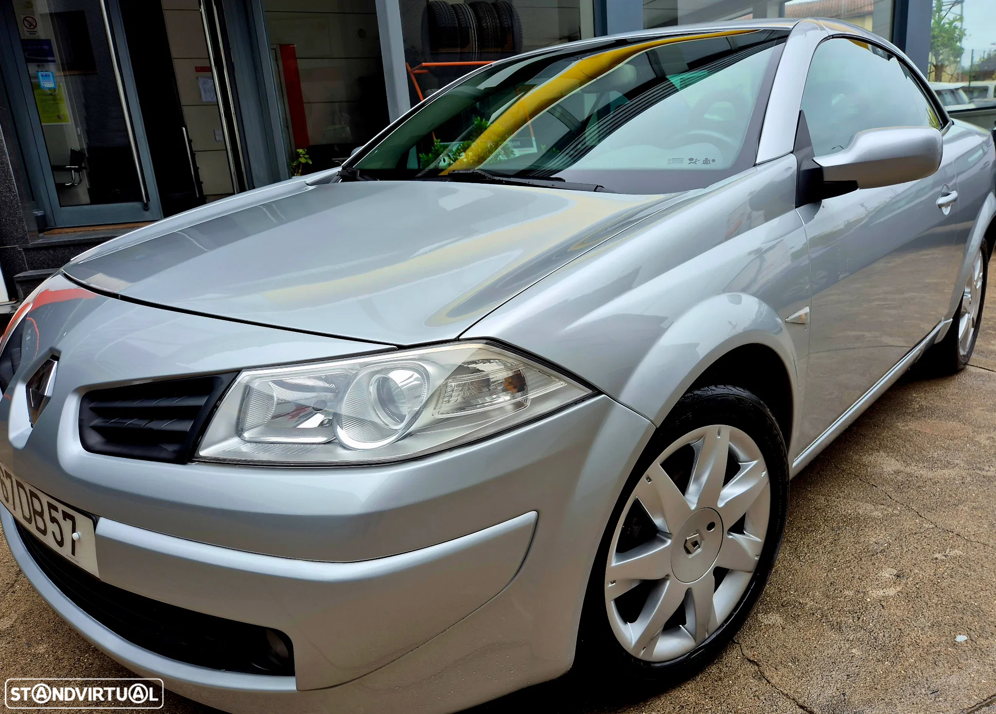 Renault Mégane CC 1.5 dCi Privilège Luxe - 4