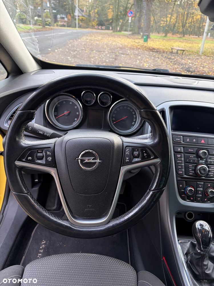 Opel Astra 2.0 CDTI ecoFLEX Start/Stop - 13