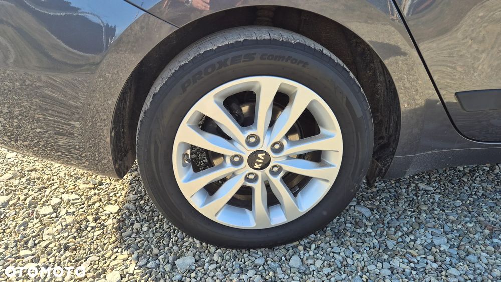 Kia Ceed 1.6 CRDi 136 ISG Dream Team Edition - 26