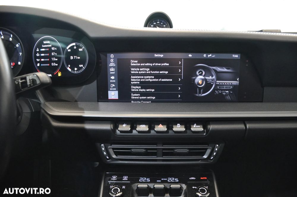 Porsche 911 Carrera 4S PDK - 25