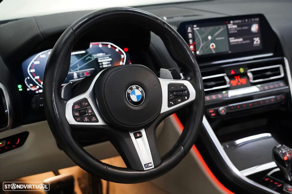 BMW M850i xDrive - 11