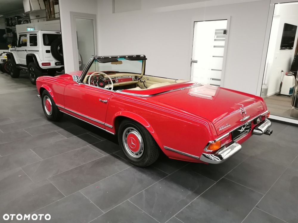 Mercedes-Benz SL - 2