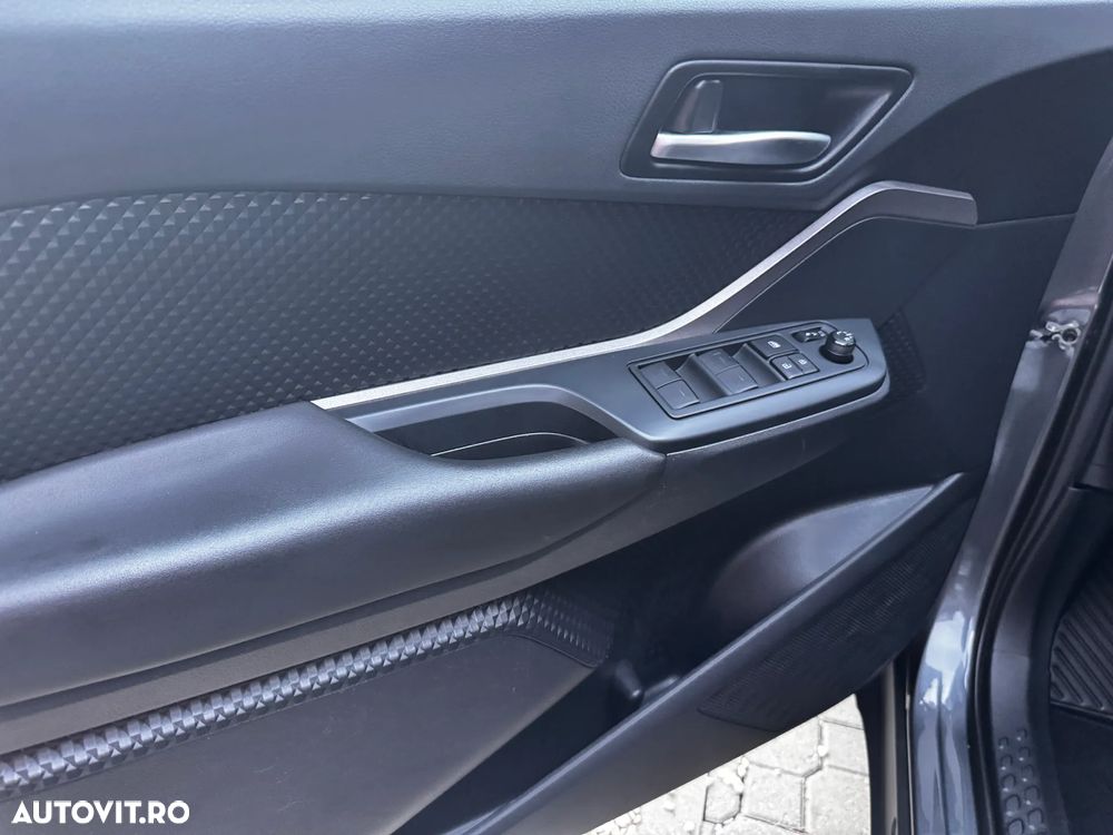 Toyota C-HR Business-Edition - 32