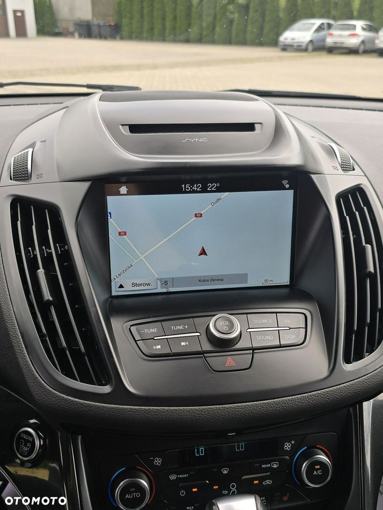 Ford Kuga - 32