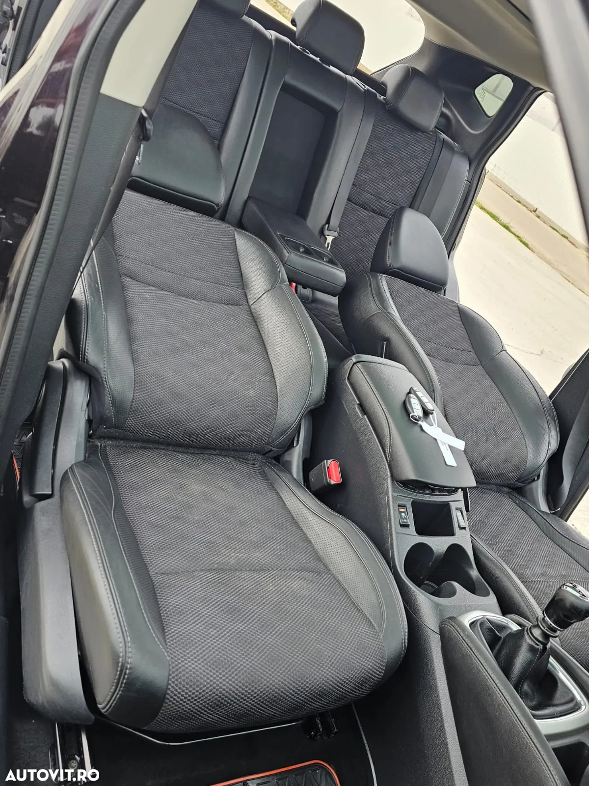 Nissan Qashqai 1.6 DCI ALL-MODE 4x4i TEKNA+ - 24