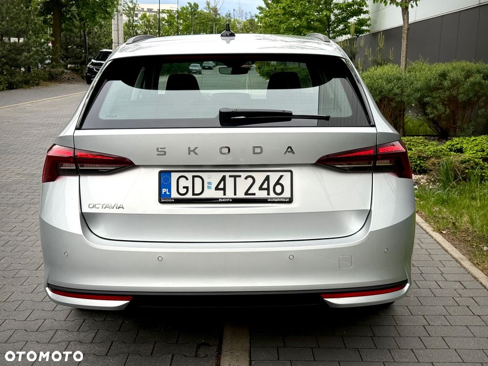 Skoda Octavia - 10