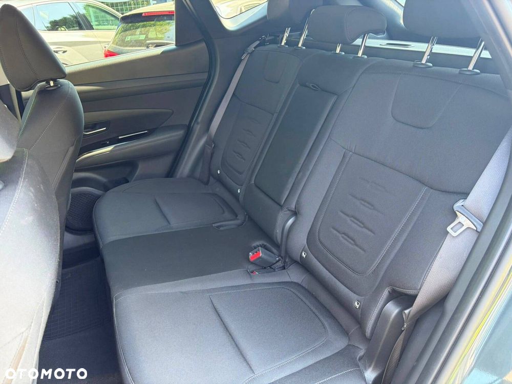 Hyundai Tucson 1.6 T-GDi HEV Smart 2WD - 16