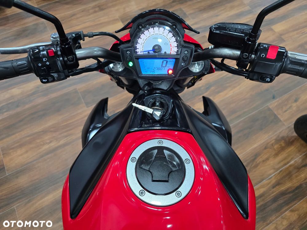 Kawasaki ER - 4