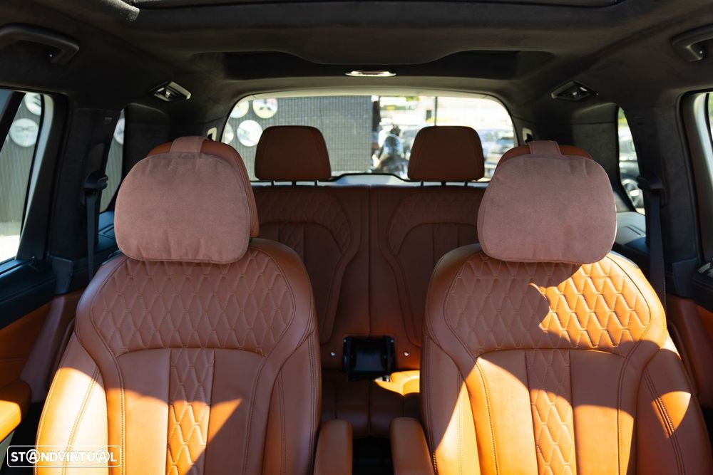 BMW X7 M50d - 17