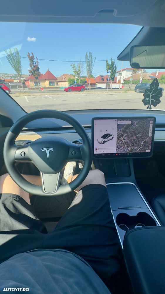 Tesla Model 3 Langstreckenbatterie Allradantrieb Dual Motor - 14