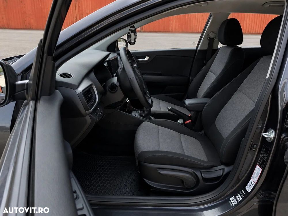 Kia Stonic 1.4 GSL Urban - 10