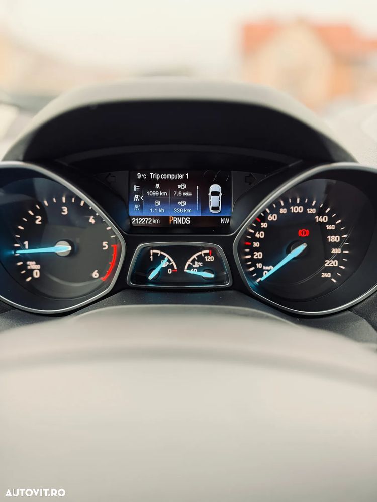 Ford Kuga 2.0 EcoBlue Aut. 4x4 COOL&CONNECT - 11