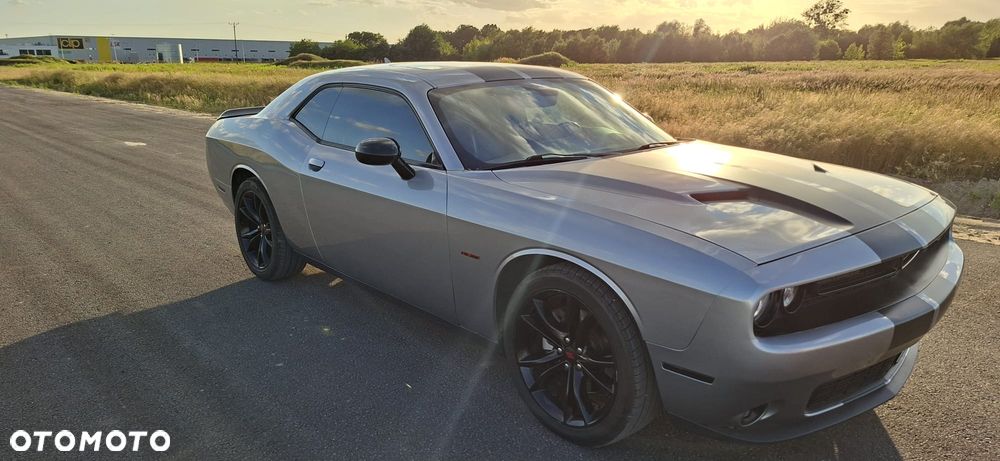 Dodge Challenger 5.7 R/T - 9