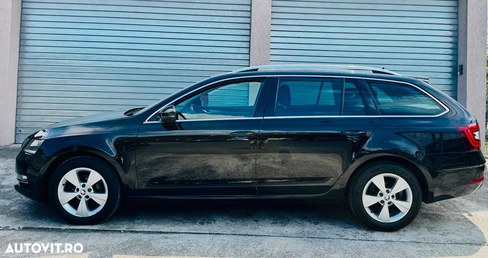 Skoda Octavia 1.6 TDI DSG Style - 5