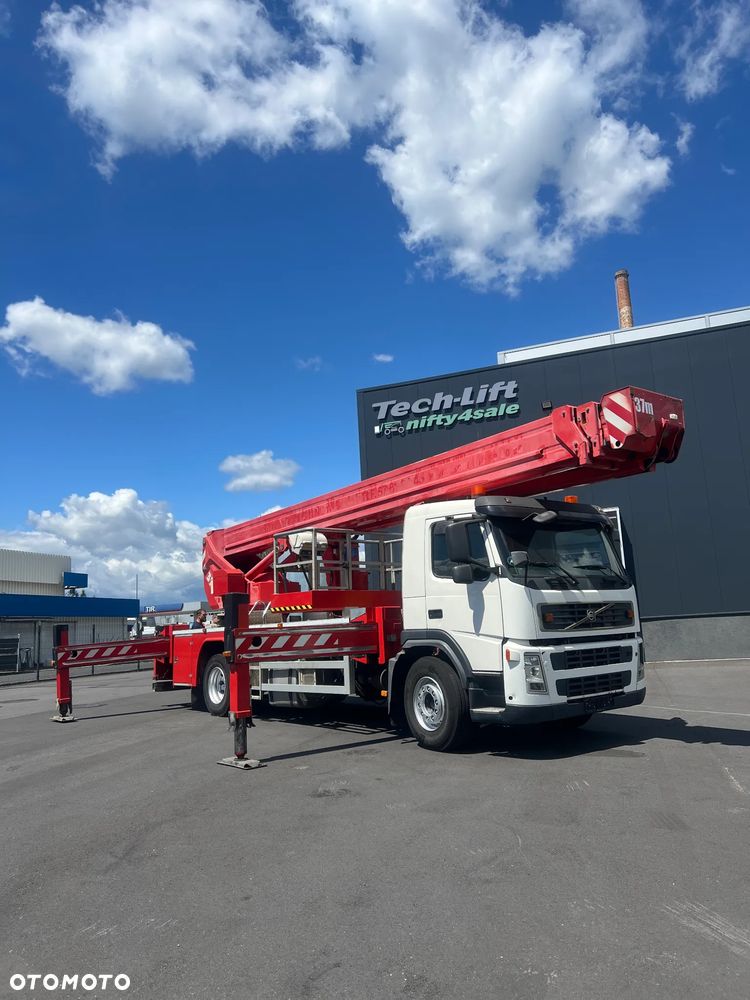 Volvo Bronto S37 XDT - 3