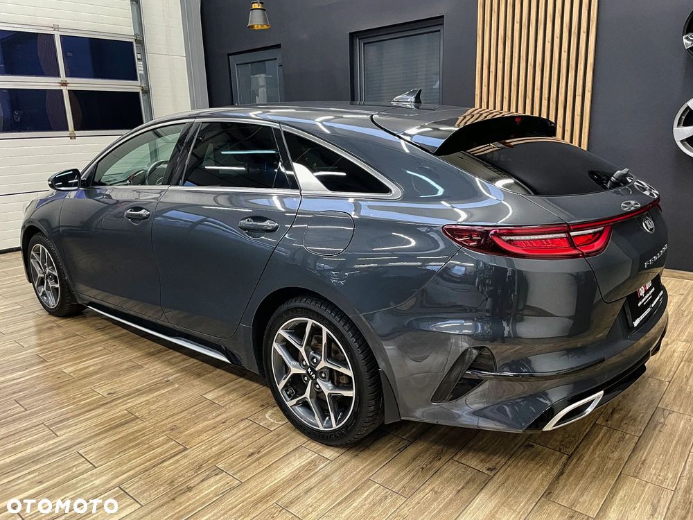 Kia ProCeed 1.6 CRDi GT Line - 11