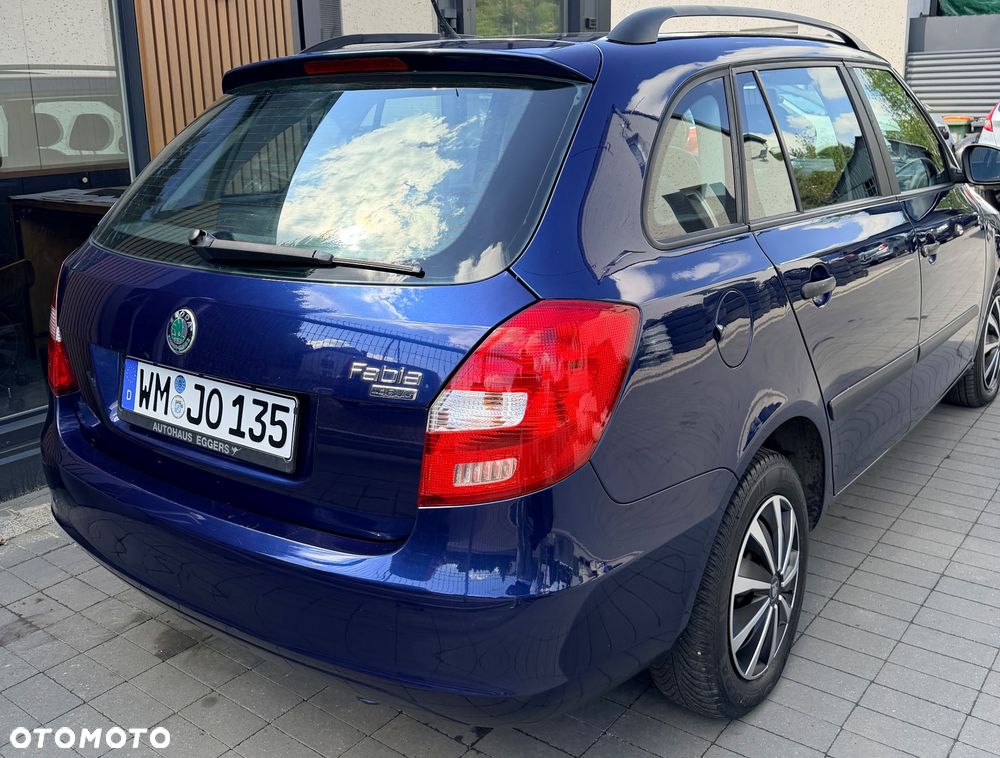 Skoda Fabia 1.4 16V Ambiente - 5
