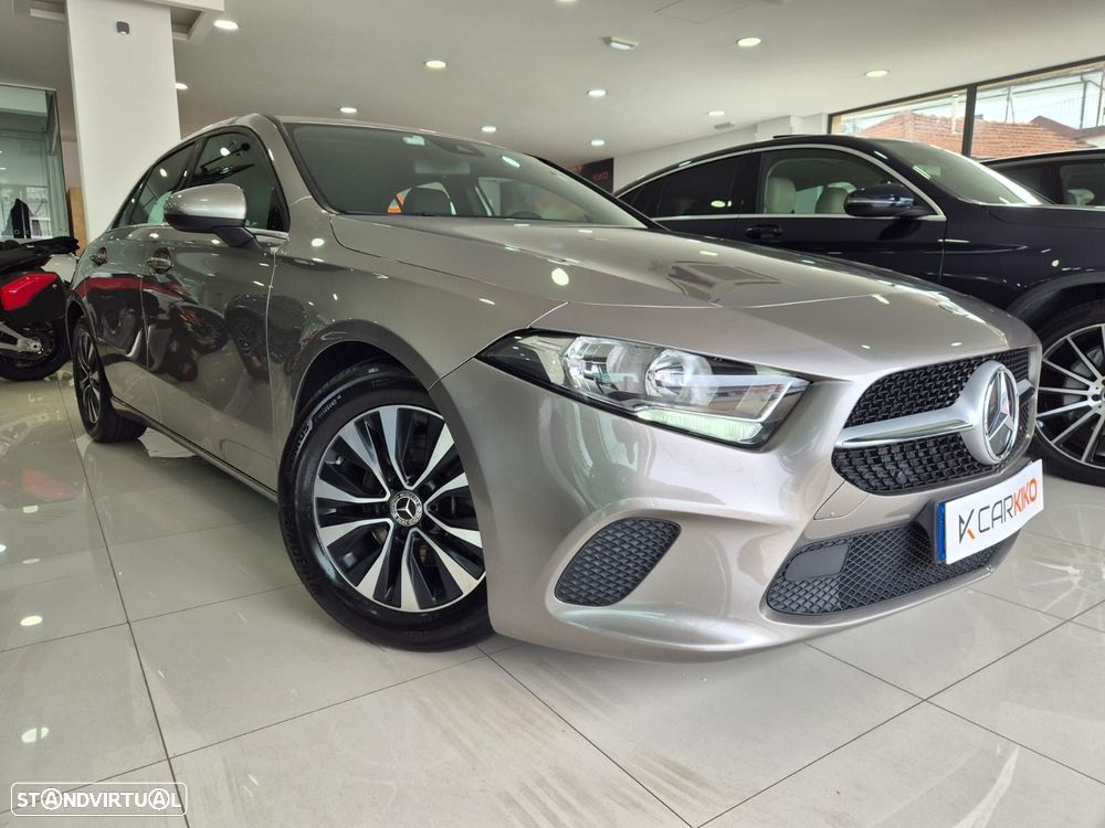 Mercedes-Benz A 180 d Style Plus - 1