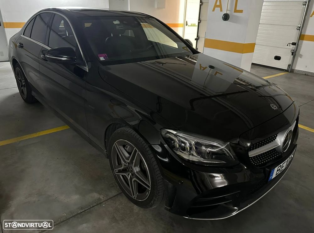 Mercedes-Benz C 300 h AMG Line - 2