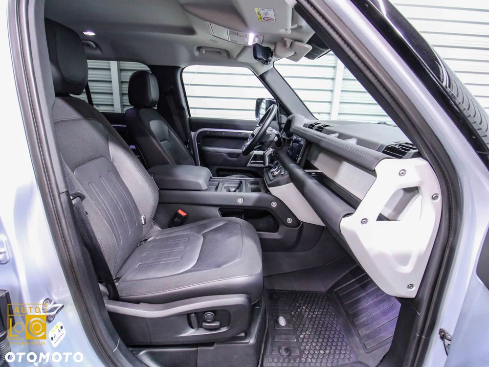Land Rover Defender 110 2.0 D240 HSE - 10