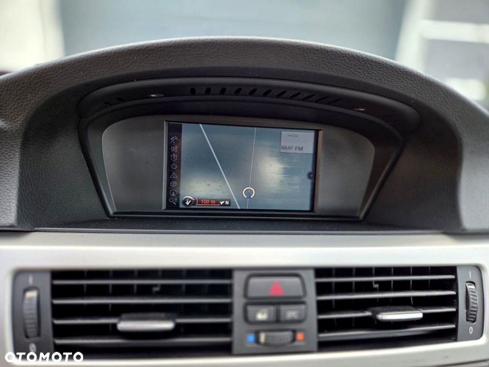 BMW Seria 3 - 25