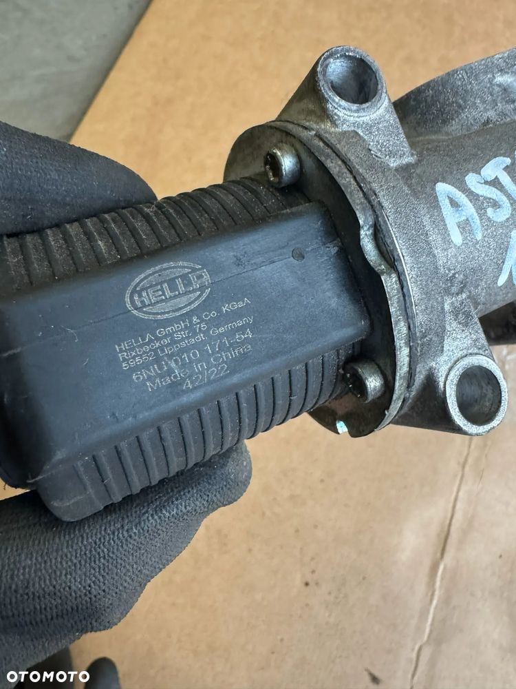 Zawór EGR Opel Astra H 1.9 CDTI 6NU010171-54 - 2